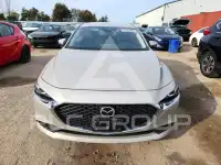 2022 Mazda 3 photo