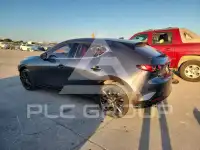 2022 Mazda 3 photo