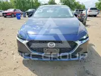 2022 Mazda 3 photo
