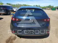 2022 Mazda 3 photo