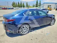 2022 Mazda 3 фото