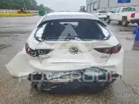 2022 Mazda 3 photo