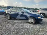 2022 Mazda 3 фото