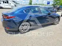 2022 Mazda 3 фото