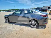 2022 Mazda 3 photo