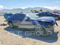 2022 Mazda 3 photo