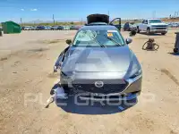 2022 Mazda 3 photo