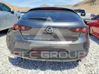 2022 Mazda 3 photo