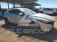 2022 Mazda 3 фото