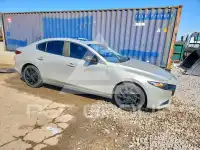 2022 Mazda 3 photo