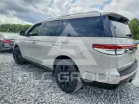 2022 Lincoln NAVIGATOR photo