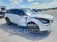2022 Lincoln CORSAIR photo