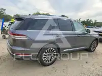 2022 Lincoln AVIATOR photo