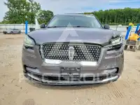 2022 Lincoln AVIATOR photo