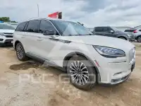 2022 Lincoln AVIATOR photo
