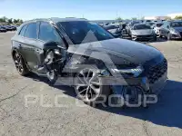 2022 Audi SQ5 фото