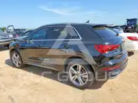 2022 Audi Q3 фото