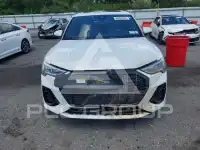 2022 Audi Q3 фото