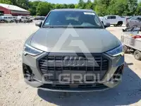 2022 Audi Q3 фото