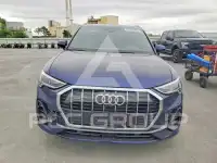 2022 Audi Q3 фото