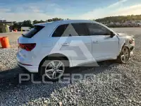2022 Audi Q3 фото