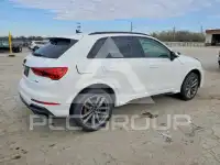 2022 Audi Q3 фото