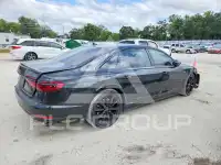 2022 Audi A8 photo
