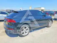 2022 Audi Q8 фото