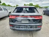 2022 Audi Q8 фото