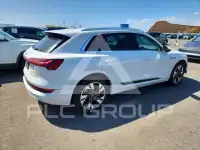 2022 Audi E-TRON фото