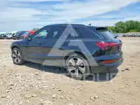 2022 Audi E-TRON фото