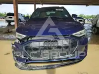 2022 Audi E-TRON фото