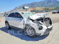 2022 Cadillac XT4 фото