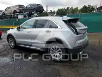 2022 Cadillac XT4 фото