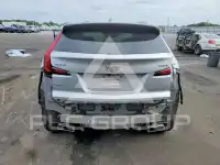 2022 Cadillac XT4 фото