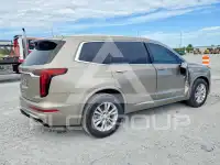 2022 Cadillac XT6 фото