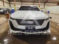2022 Cadillac CT5 фото