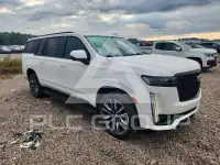 2022 Cadillac ESCALADE фото