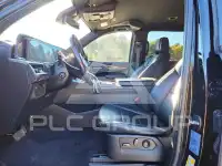 2022 Cadillac ESCALADE photo