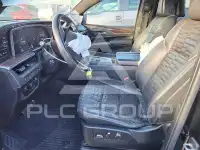 2022 Cadillac ESCALADE фото