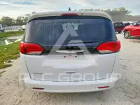 2022 Chrysler VOYAGER photo