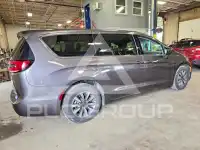 2022 Chrysler PACIFICA фото