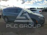 2022 Chrysler PACIFICA photo