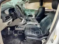 2022 Chrysler PACIFICA photo