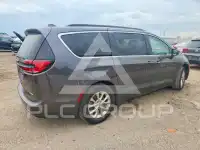 2022 Chrysler PACIFICA photo