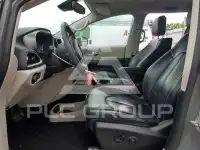2022 Chrysler PACIFICA photo