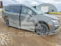 2022 Chrysler PACIFICA фото