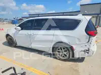 2022 Chrysler PACIFICA фото