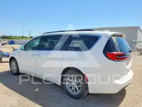 2022 Chrysler PACIFICA photo
