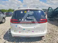 2022 Chrysler PACIFICA photo